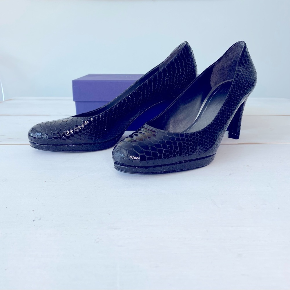 Stuart Weitzman Black Snake Skin Heels